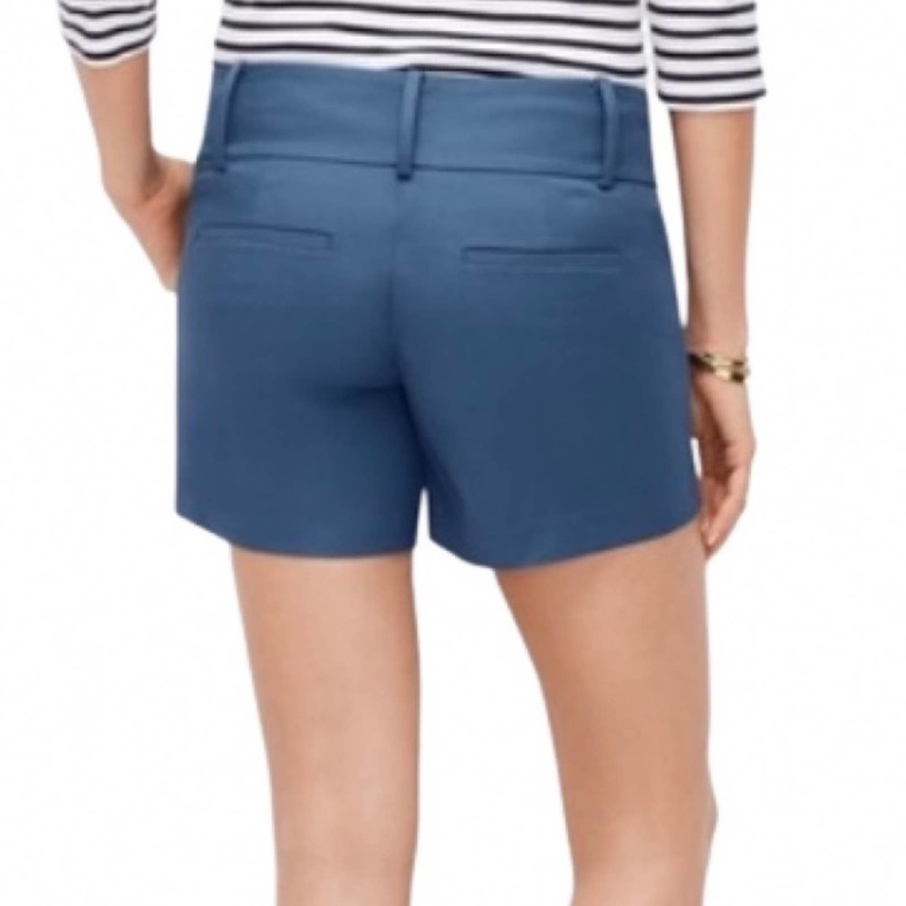 Ann Taylor women’s blue city short.  Size 4